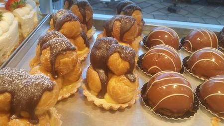 Profiterol